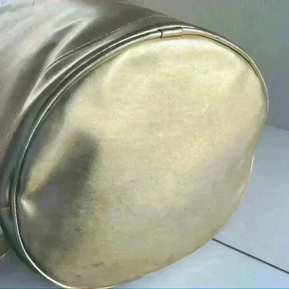 ESTÉE LAUDER GOLD  BUCKET CROSSBODY BAG - Picture 4 of 15